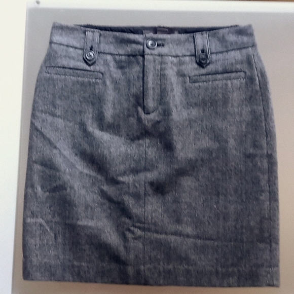 Eddie Bauer Classic Wool Blend Light Gray Skirt - Picture 15 of 15